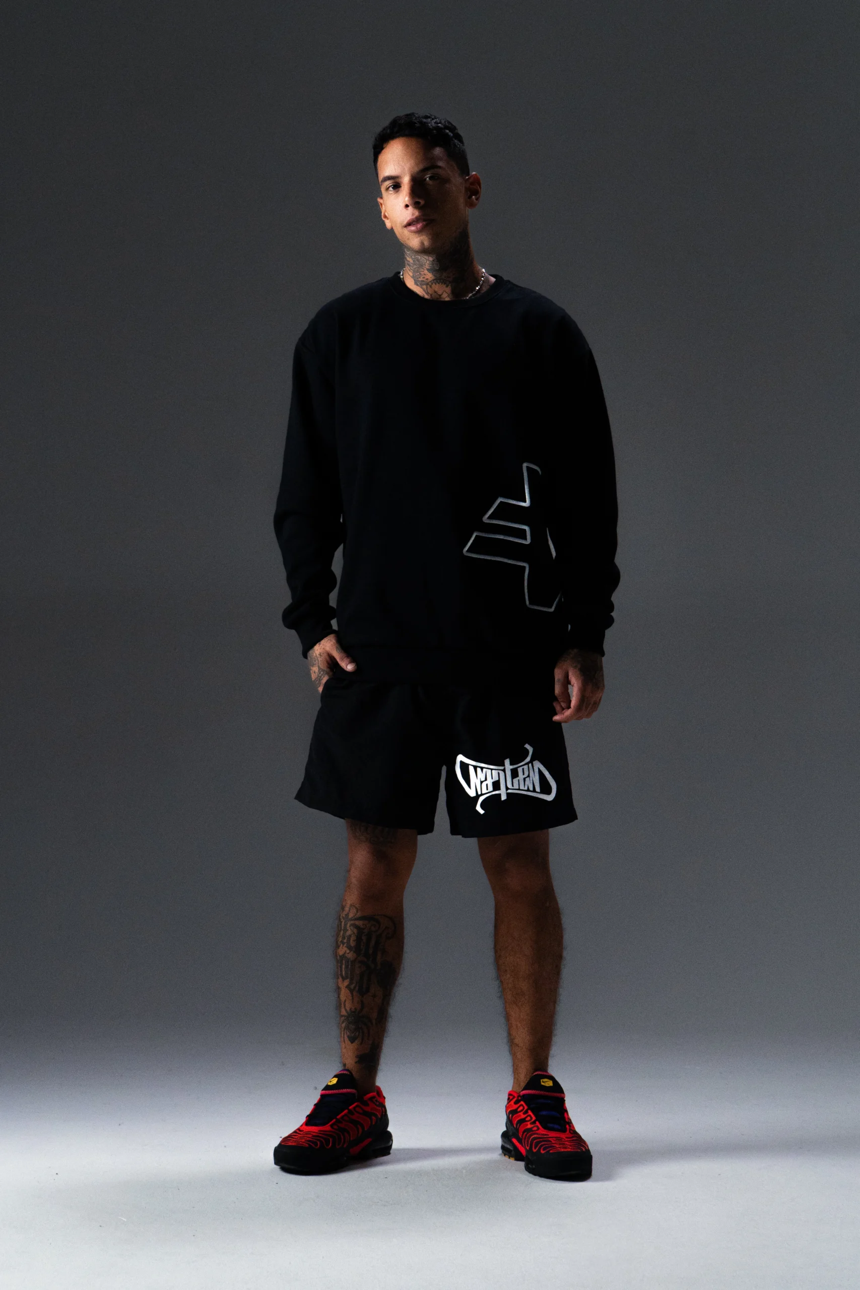 Classic Crewneck Sweatshirt - Twofold - Image 4