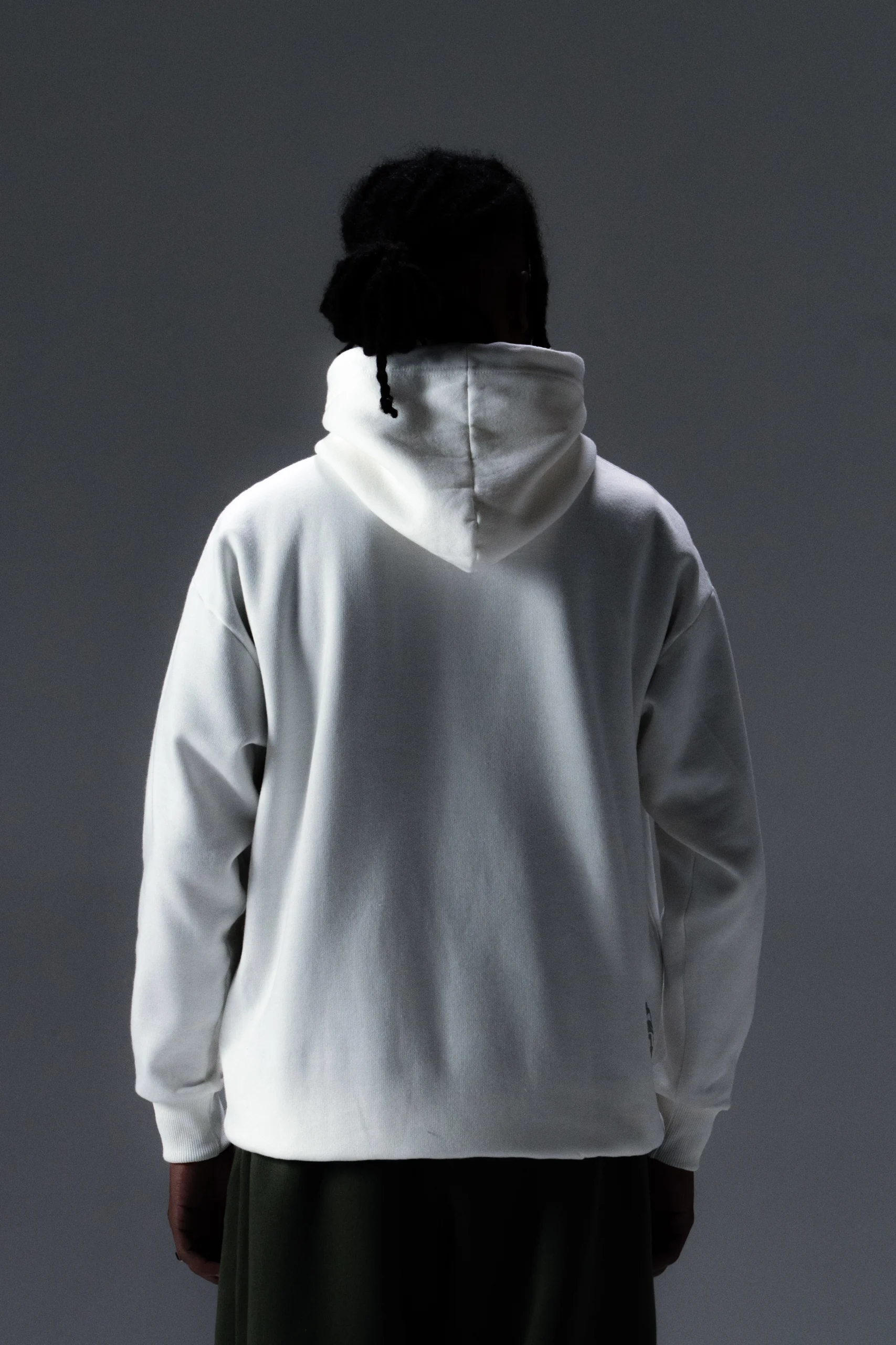 Classic Kangaroo Hoodie- Dois Lados - Image 3