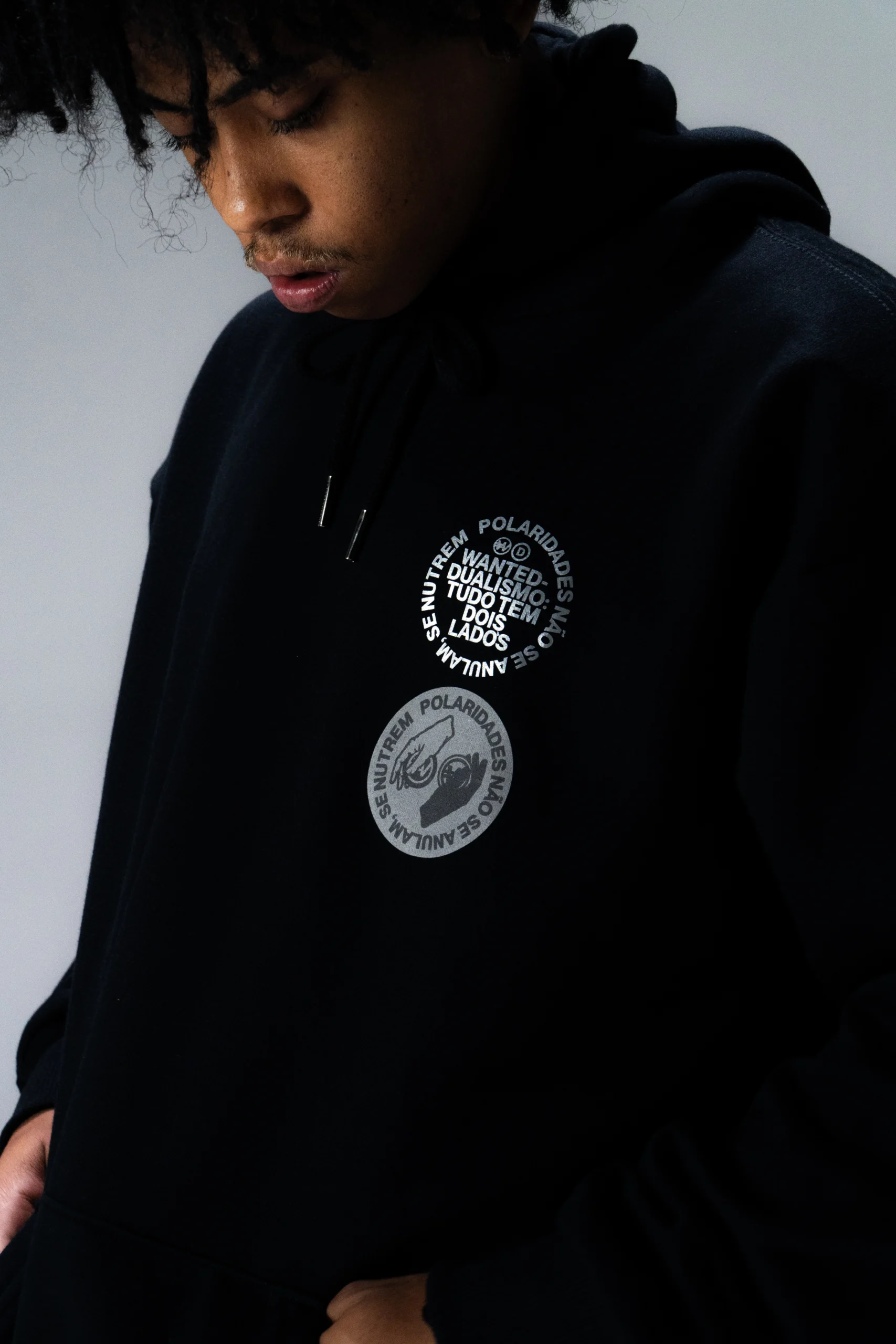 Classic Kangaroo Hoodie- Dois Lados - Image 8