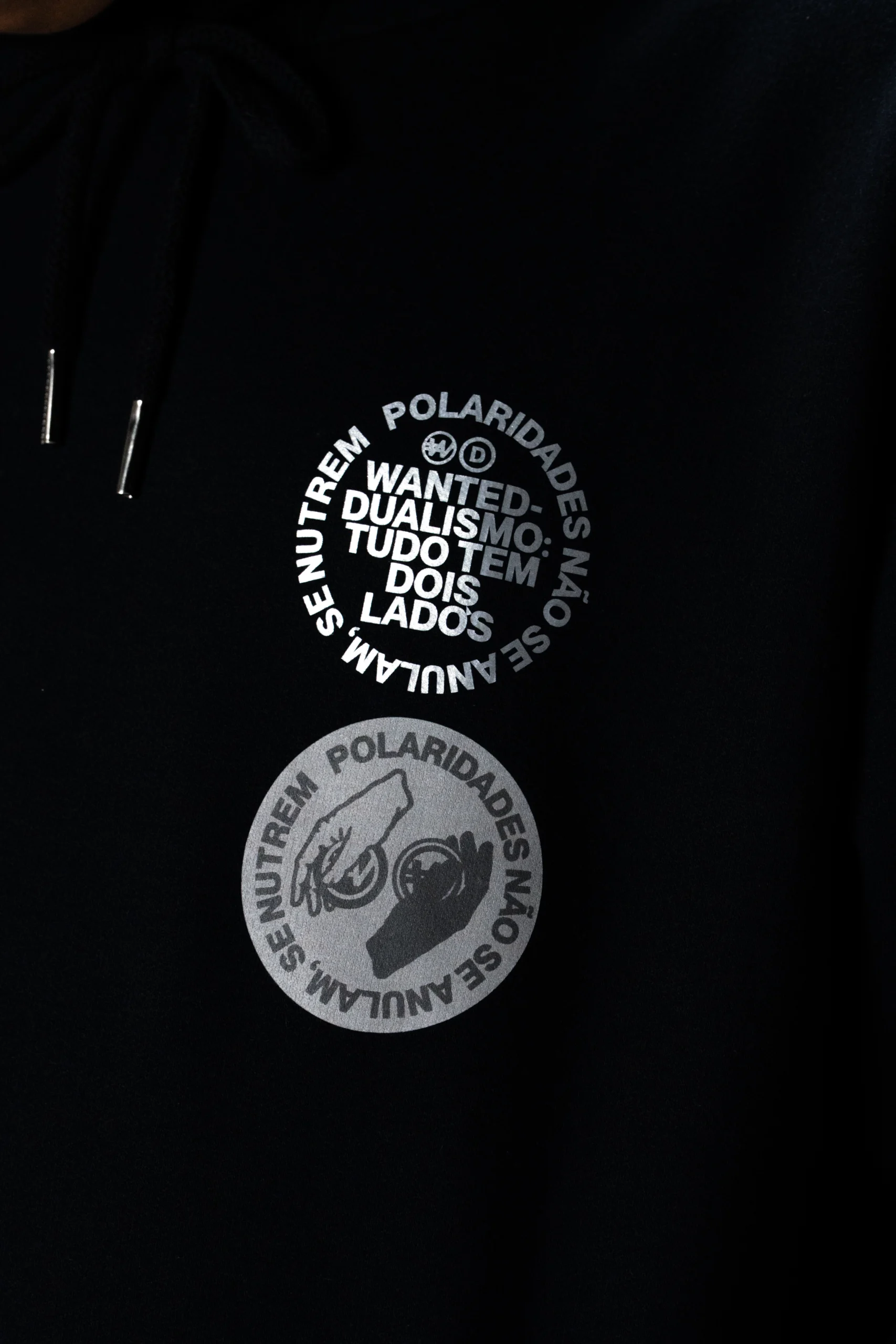 Classic Kangaroo Hoodie- Dois Lados - Image 9