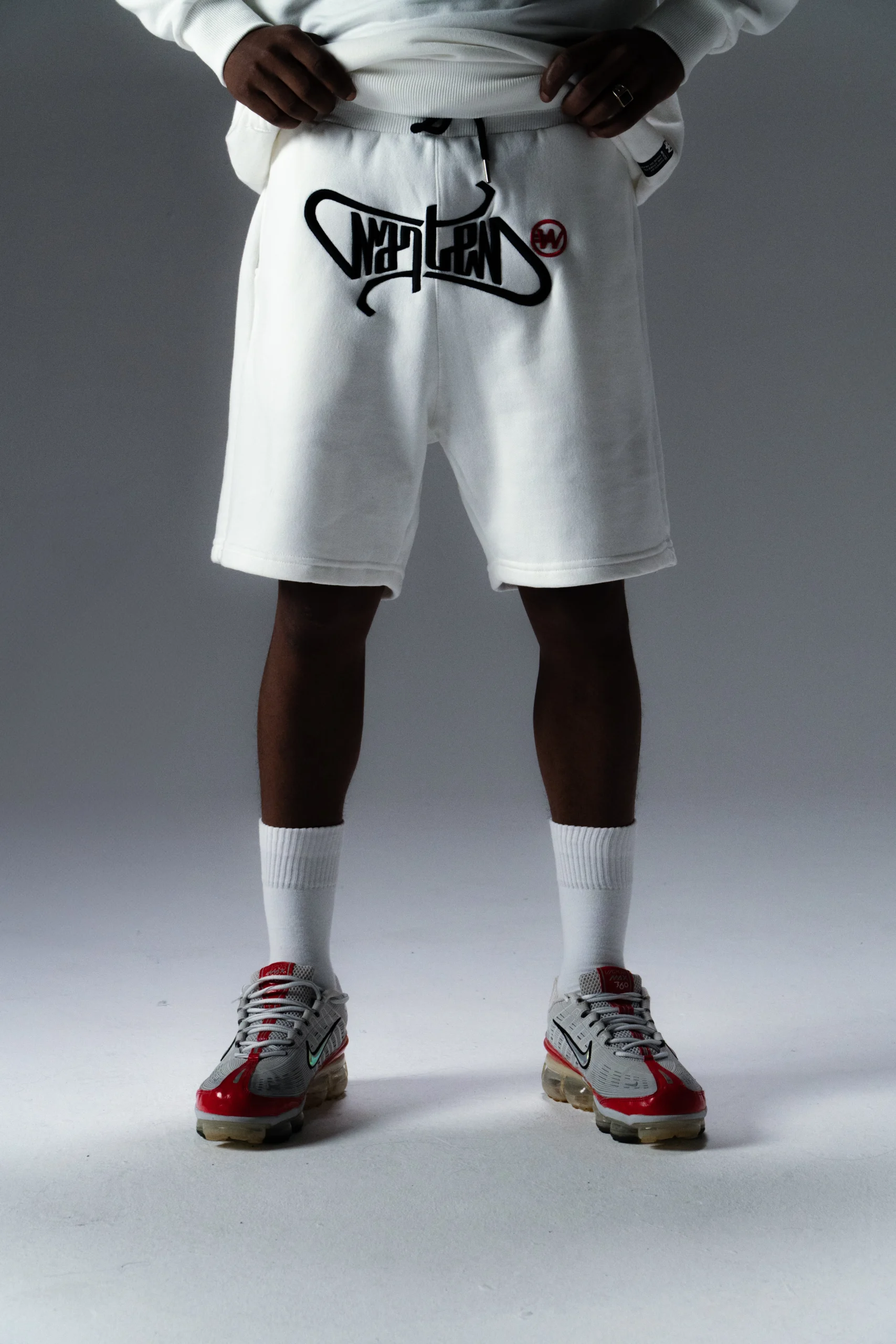 Classic Sweat Shorts - Versus - Image 4