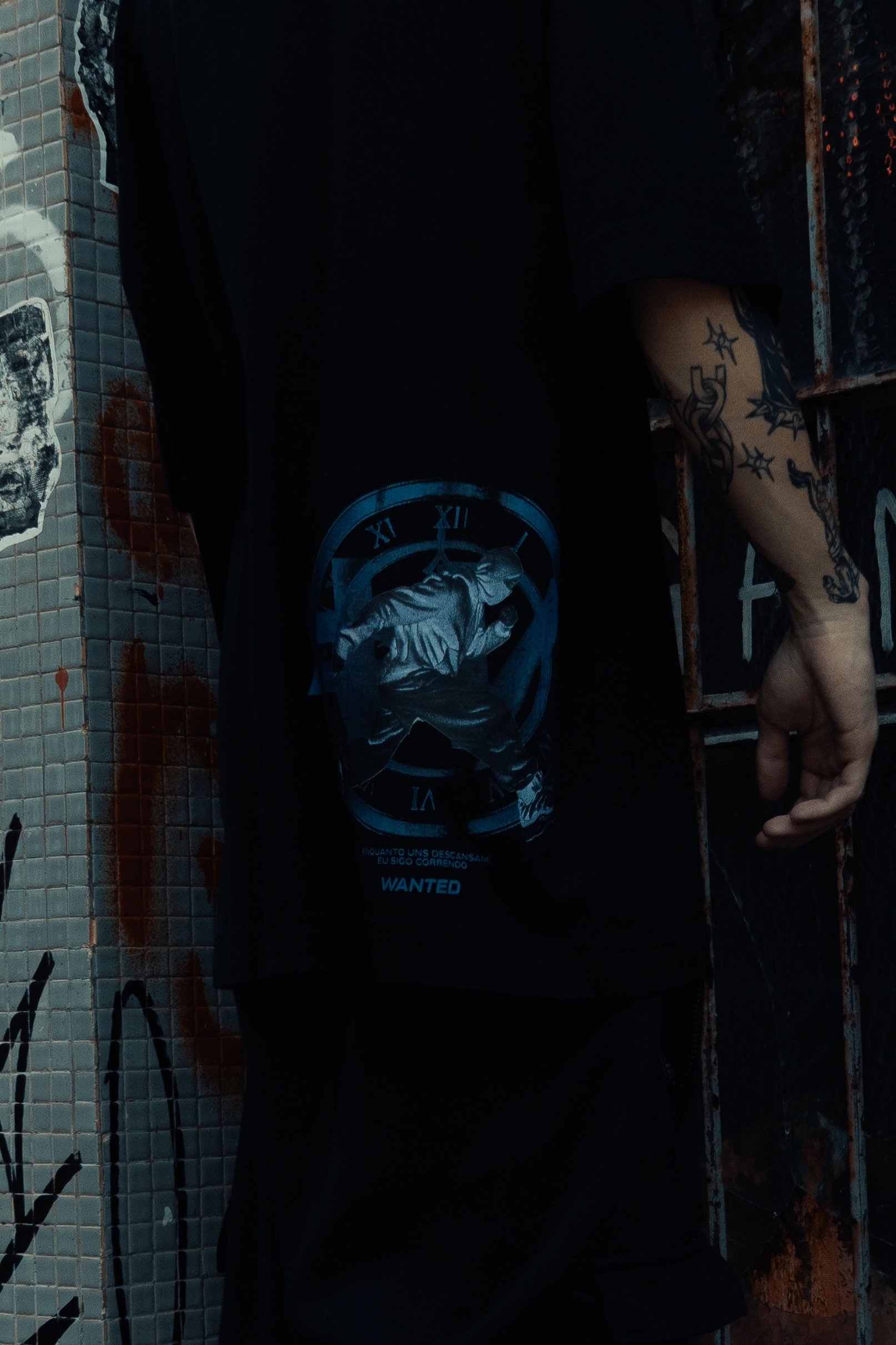 Over Box Fit T-Shirt – Front - Image 7